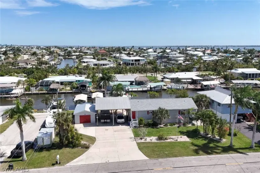 Picture of 2442 York Rd, St. James City FL 33956