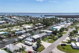 Picture of 2442 York Rd, St. James City, FL 33956