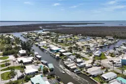 Picture of 2442 York Rd, St. James City, FL 33956