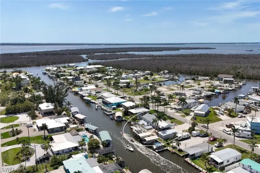 Picture of 2442 York Rd, St. James City FL 33956