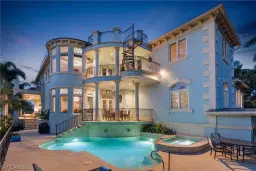 Picture of 40 5Th Ave S, Naples, FL 34102