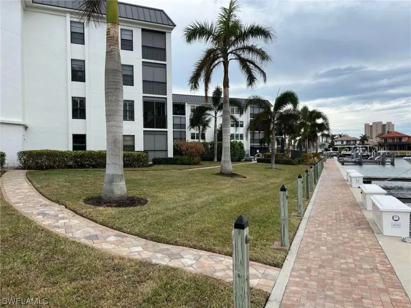 Picture of 880 Huron Ct 2-306, Marco Island FL 34145
