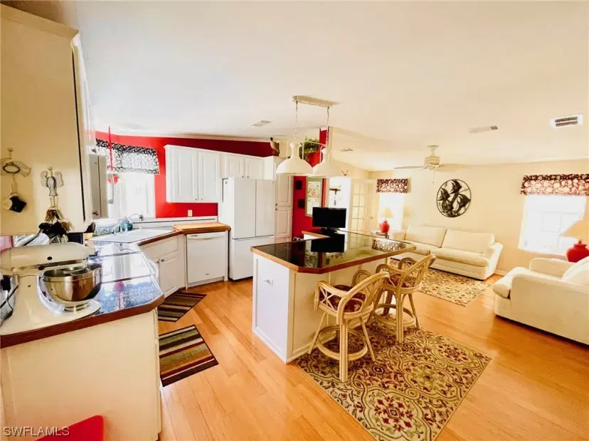 Picture of 3064 Sloop Ln, St. James City FL 33956