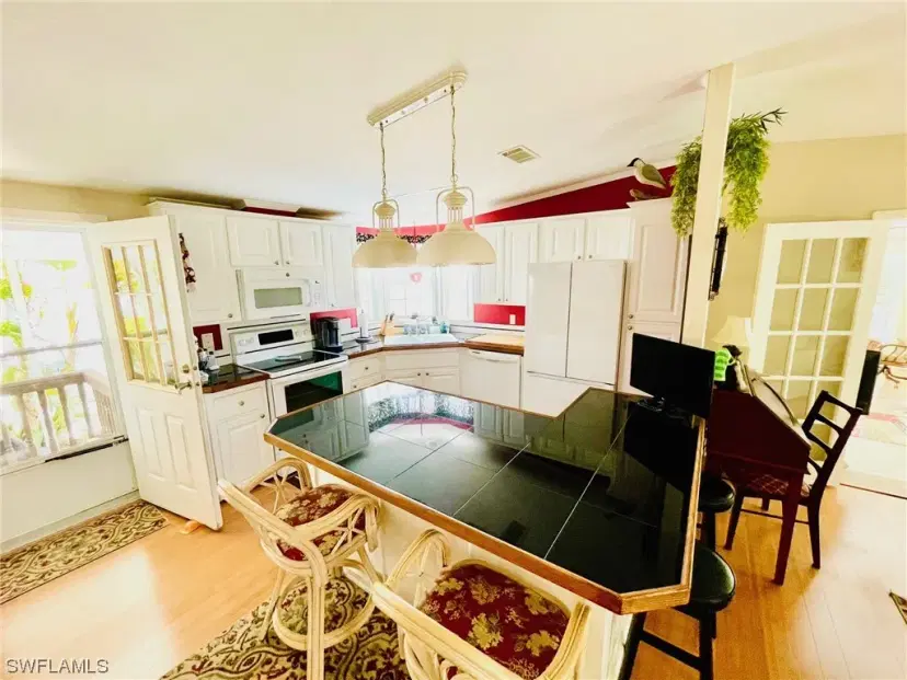 Picture of 3064 Sloop Ln, St. James City FL 33956