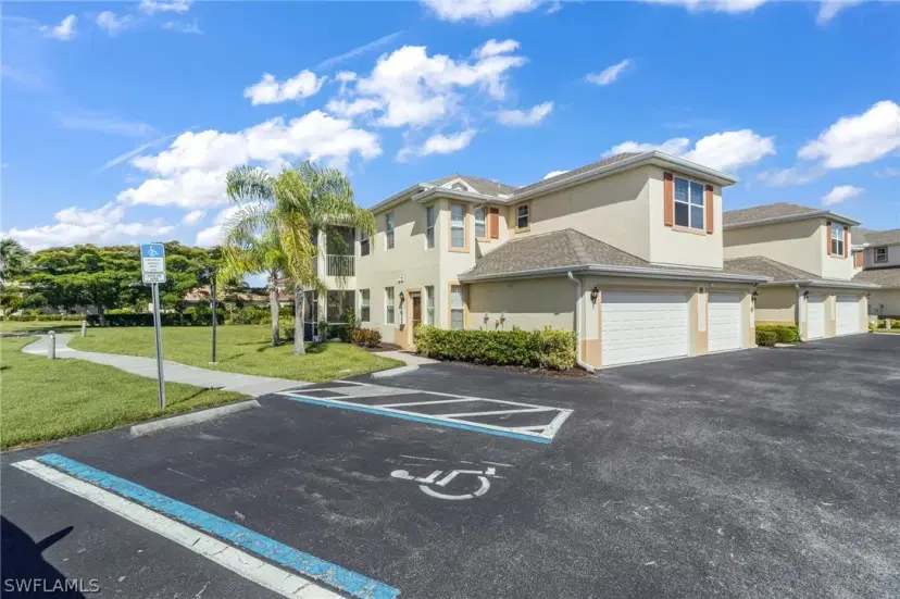 Picture of 4203 Liron Ave 101, Fort Myers FL 33916