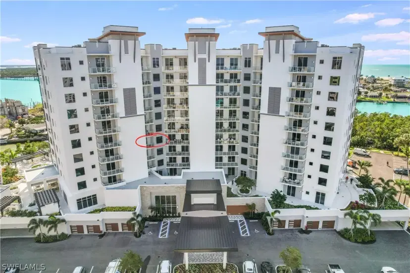 Picture of 4142 Bay Beach Ln 502, Fort Myers Beach FL 33931