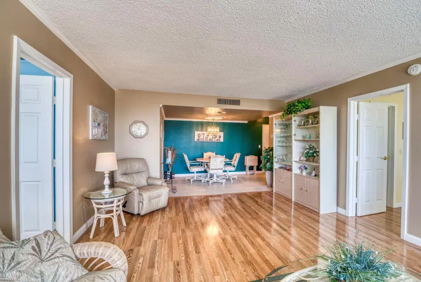 Picture of 336 Golfview Road 1011, North Palm Beach FL 33408