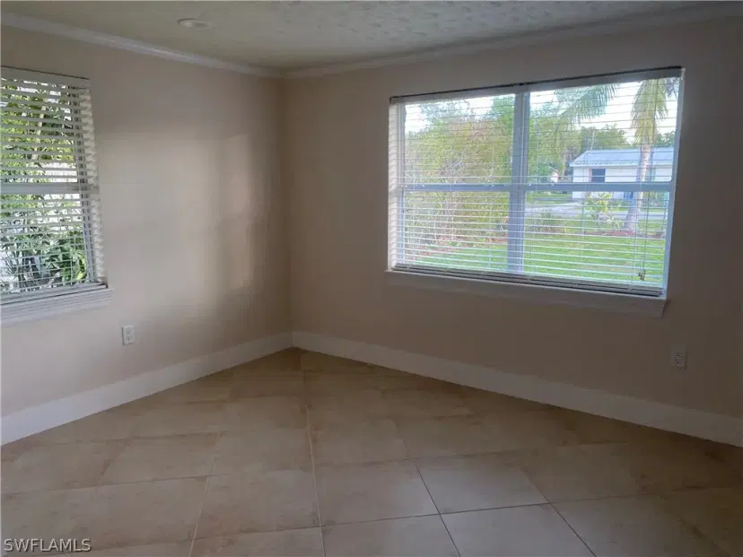 Picture of 3415 Poinsettia Ave, Naples FL 34104