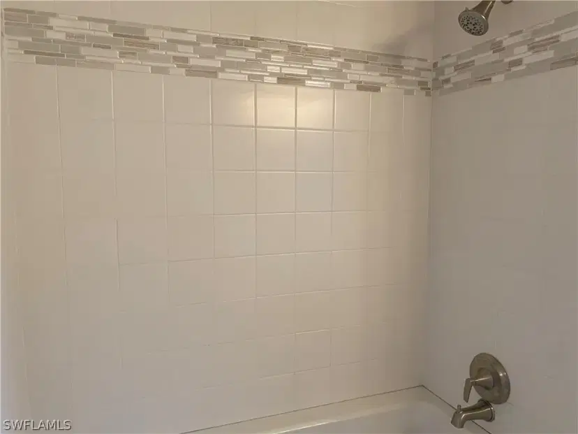 Picture of 3415 Poinsettia Ave, Naples FL 34104