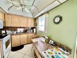 Picture of 15 Preston A, Boca Raton, FL 33434