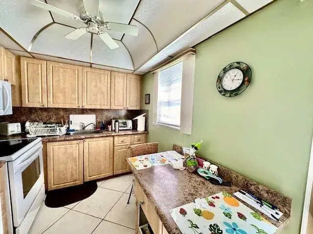 Picture of 15 Preston A, Boca Raton FL 33434