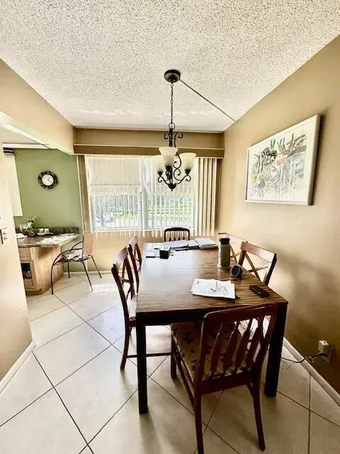 Picture of 15 Preston A, Boca Raton FL 33434
