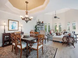 Picture of 1014 5Th St S 403, Naples, FL 34102