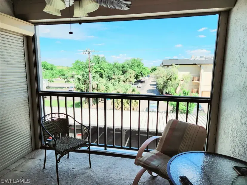 Picture of 2121 Collier Ave 315, Fort Myers FL 33901