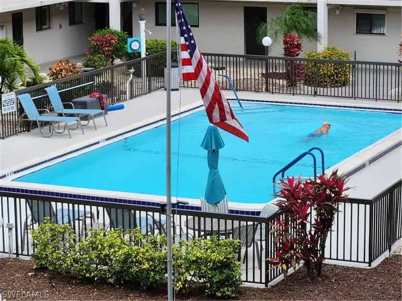 Picture of 2121 Collier Ave 315, Fort Myers FL 33901