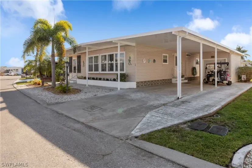 Picture of 511 Crampton Ln, North Fort Myers FL 33903