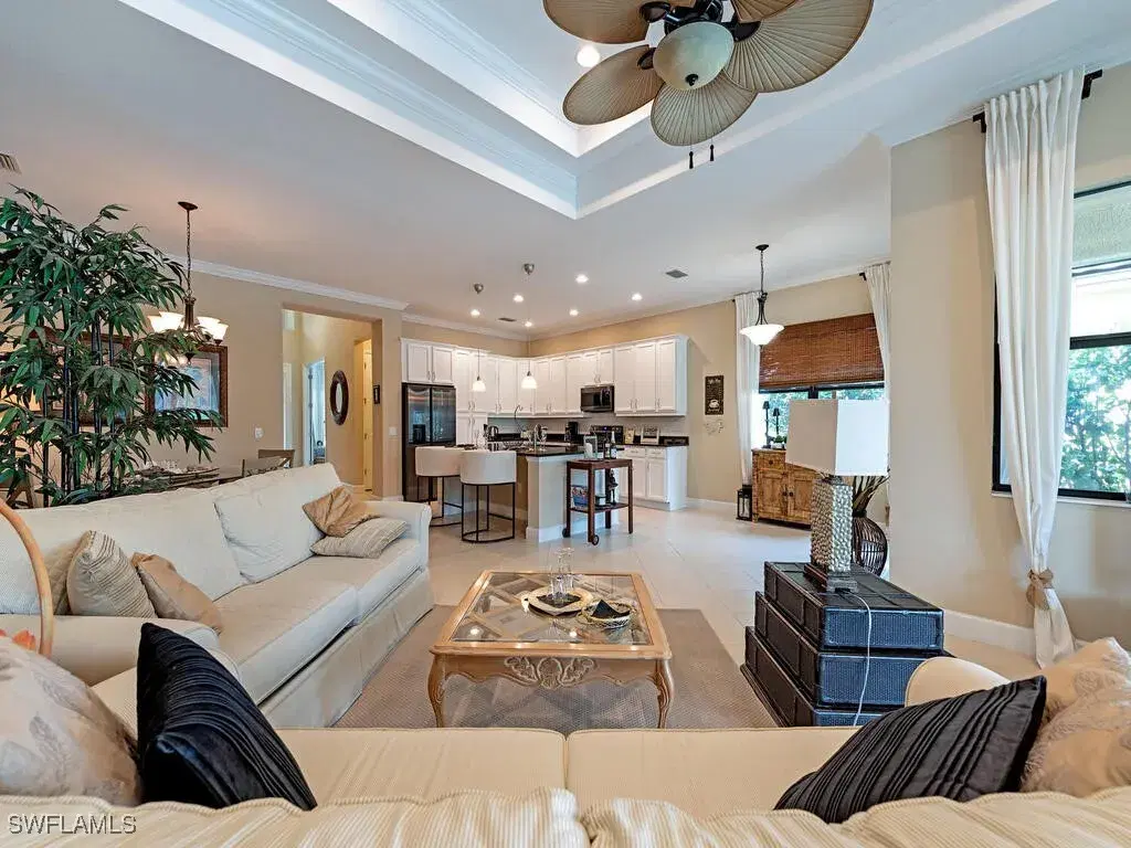 Picture of 9076 Isla Bella Cir, Bonita Springs, FL 34135