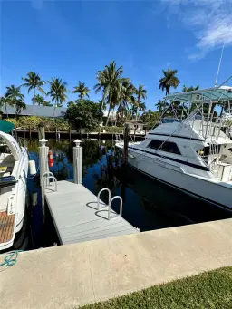 Picture of 76 Isle Of Venice Dr F, Fort Lauderdale, FL 33301