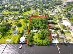 Picture of 4355 Cypress Ln, Fort Myers, FL 33905