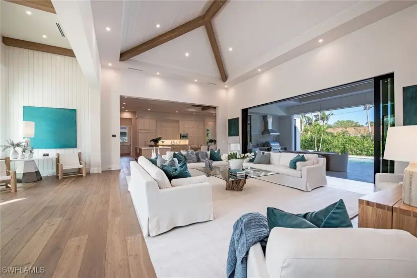 Picture of 777 Binnacle Dr, Naples FL 34103
