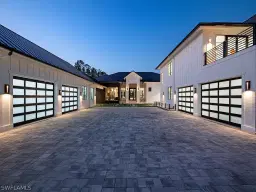 Picture of 6677 Hunters Rd, Naples, FL 34109