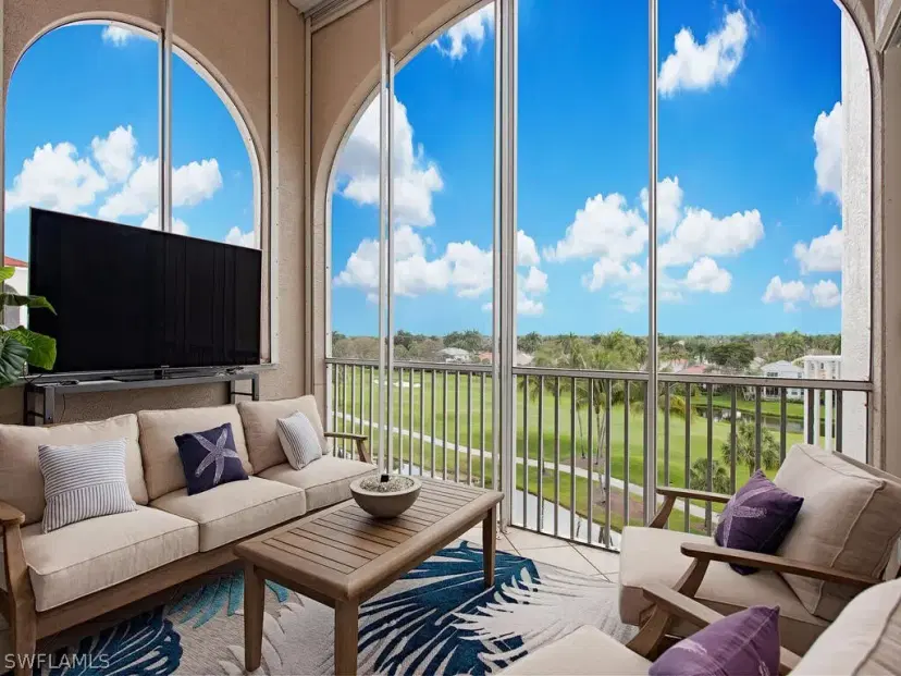 Picture of 1610 Clermont Dr I-401, Naples FL 34109