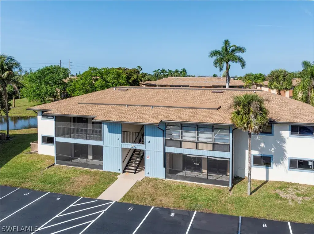 Picture of 17422 Birchwood Ln 6, Fort Myers, FL 33908