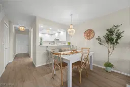 Picture of 2320 Wooster Ln 5, Sanibel, FL 33957
