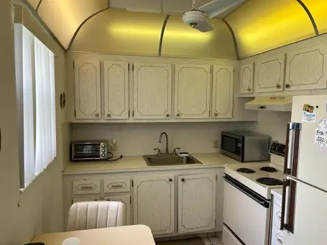 Picture of 61 Dorset B, Boca Raton, FL 33434