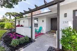 Picture of 237 Burning Tree Dr, Naples, FL 34105