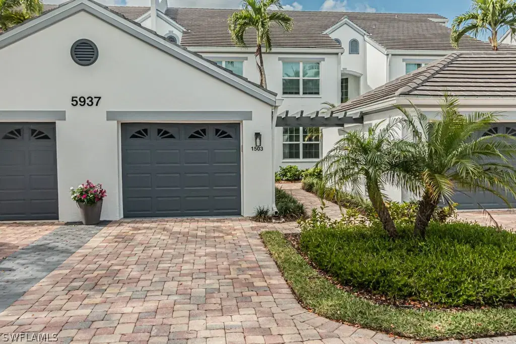 Picture of 5937 Sand Wedge Ln 1503, Naples, FL 34110