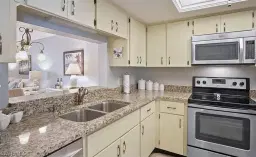 Picture of 3807 SE 11Th Pl 1203, Cape Coral, FL 33904