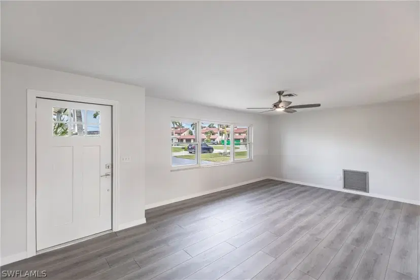 Picture of 5133 Sunnybrook Ct, Cape Coral FL 33904