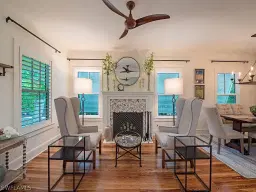 Picture of 680 8Th Ave S, Naples, FL 34102