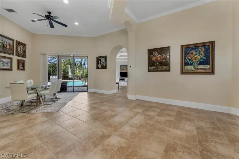 Picture of 1015 Tivoli Dr, Naples FL 34104