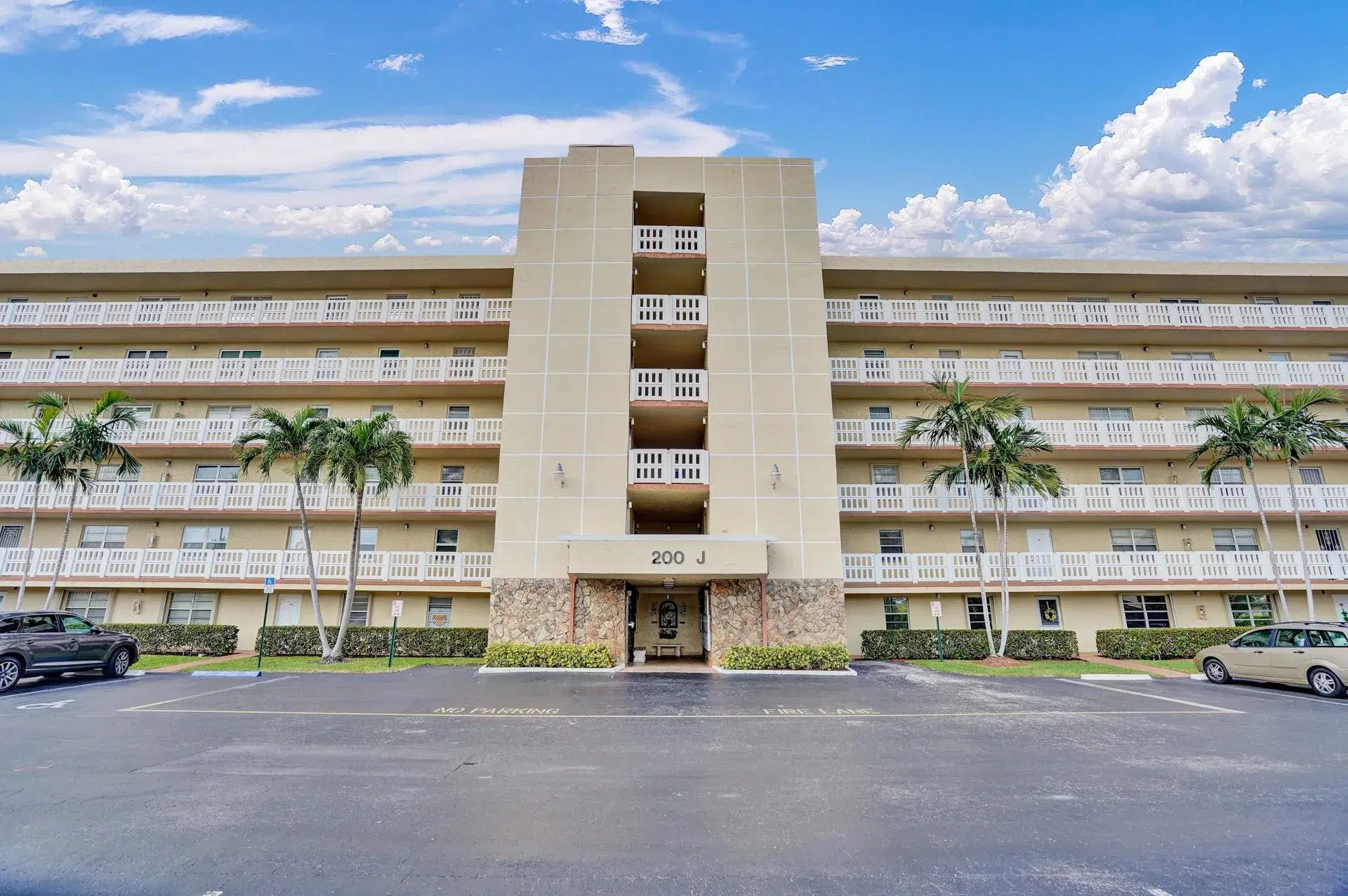 Picture of 200 SE 5Th Ave 601, Dania Beach, FL 33004