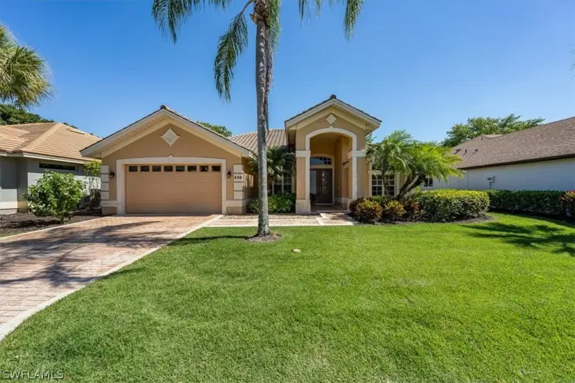 Picture of 436 Crestwood Ln, Naples FL 34113