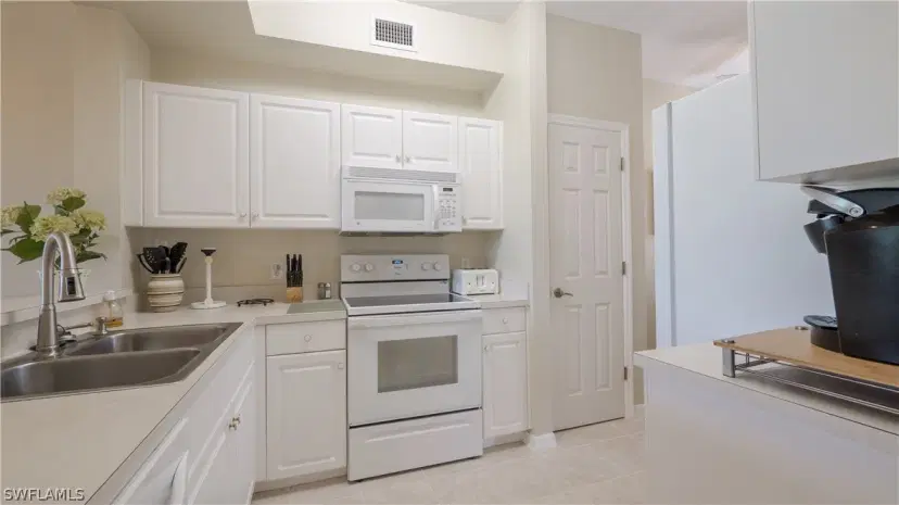 Picture of 14541 Legends Blvd N 206, Fort Myers FL 33912