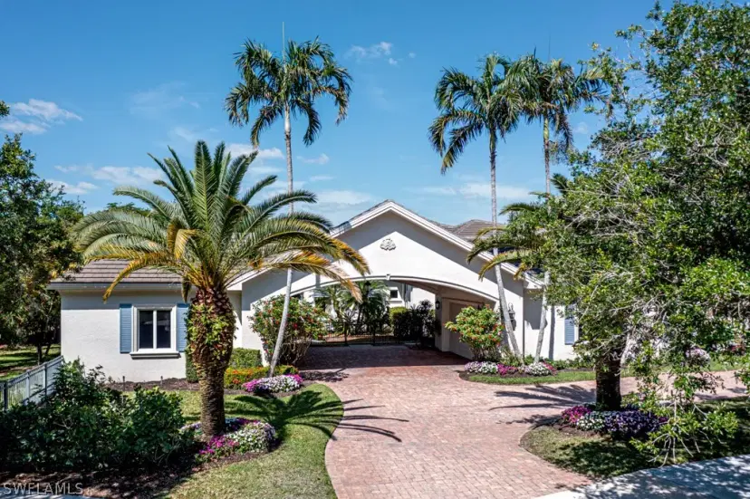 Picture of 6189 Freemont Dr, Naples FL 34119