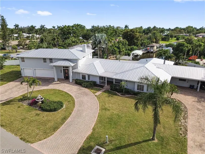 Picture of 650 Travers Ave, Fort Myers FL 33919