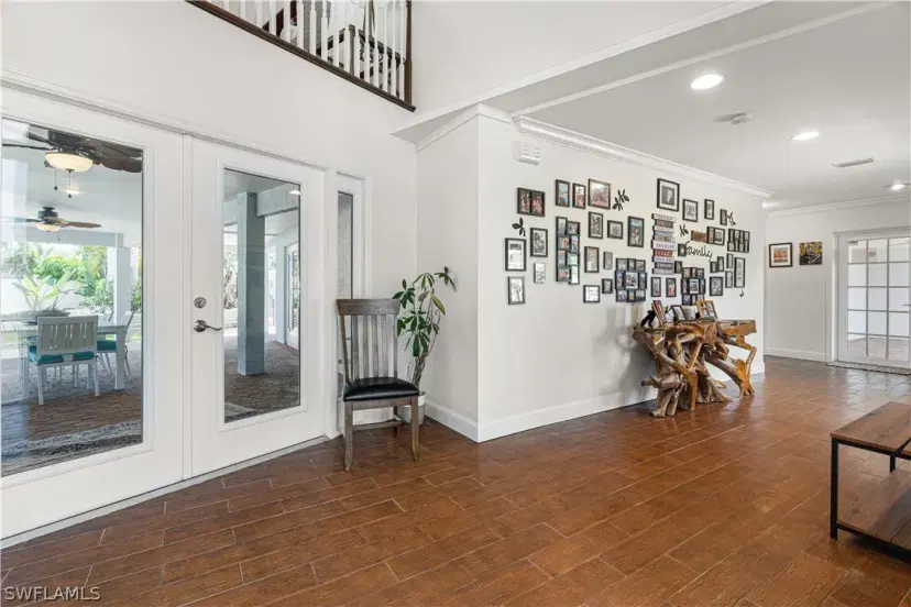 Picture of 650 Travers Ave, Fort Myers FL 33919