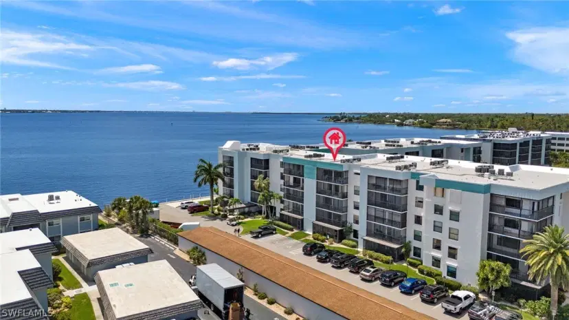 Picture of 3460 N Key Dr 207, North Fort Myers FL 33903