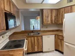 Picture of 2208 S Cypress Bend Dr 202, Pompano Beach, FL 33069