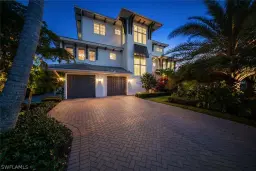 Picture of 360 Heron Ave, Naples, FL 34108