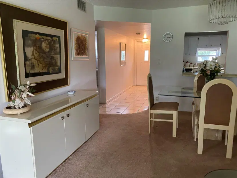 Picture of 811 S Hollybrook Dr 203, Pembroke Pines FL 33025