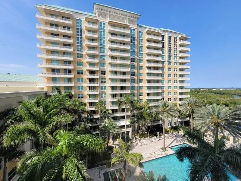 Picture of 625 Casa Loma Boulevard 707, Boynton Beach, FL 33435