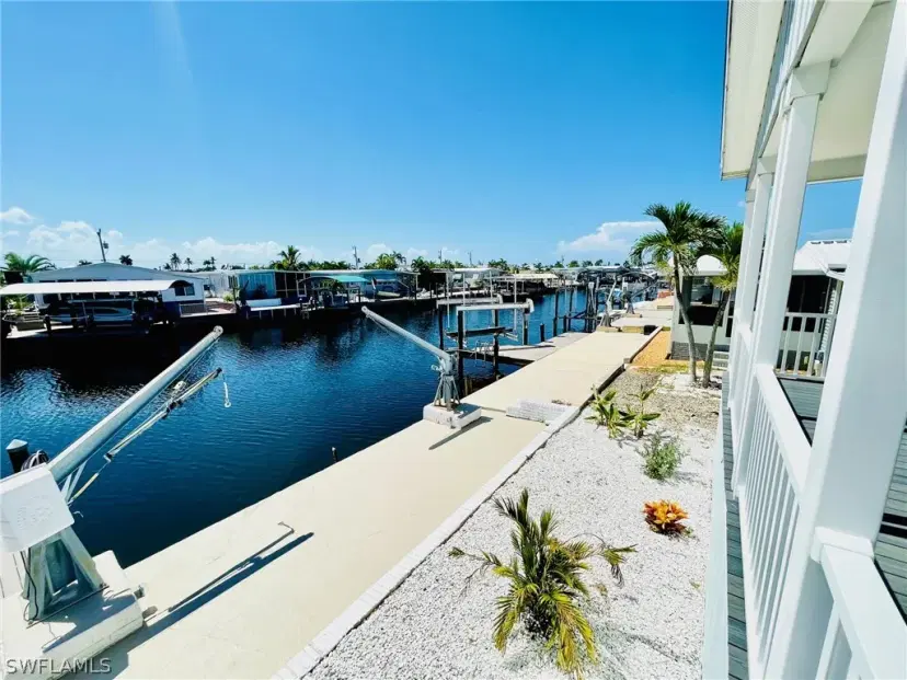 Picture of 3042 Bowsprit Ln, St. James City FL 33956