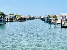Picture of 3042 Bowsprit Ln, St. James City, FL 33956