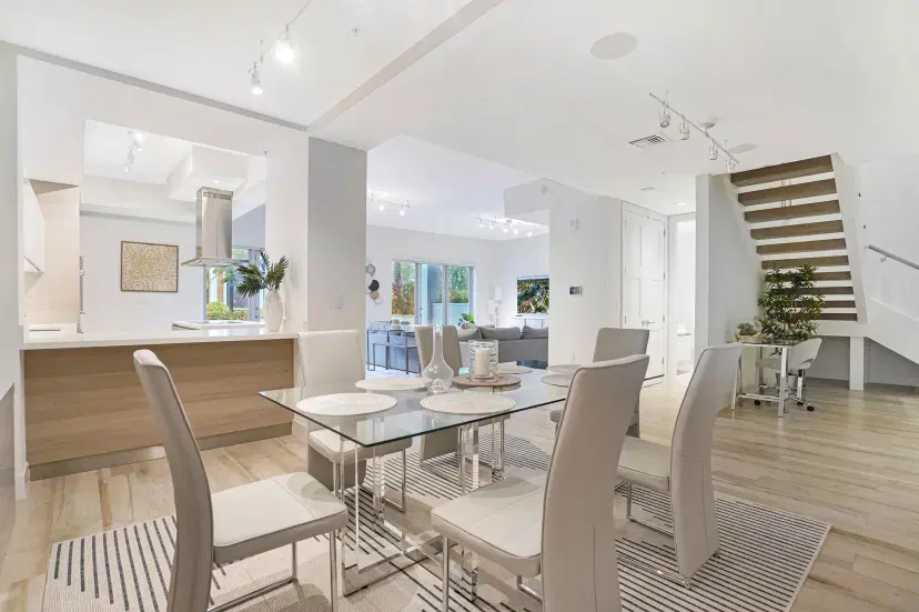 Picture of 155 E Boca Raton Road Th3, Boca Raton FL 33432