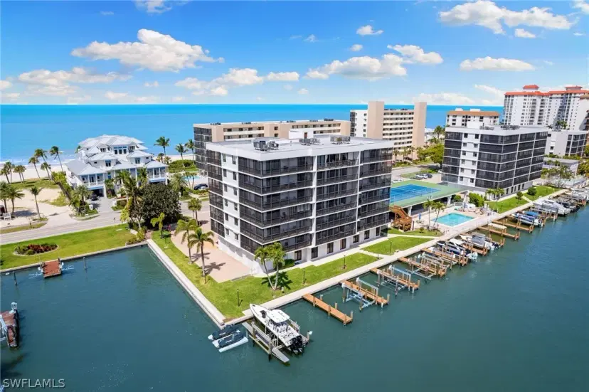 Picture of 10420 Gulf Shore Dr 152, Naples FL 34108